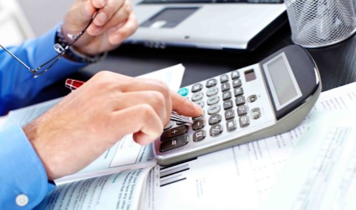 Kế toán tổng hợp thực hiện công việc bao quát toàn bộ công tác kế toán trong doanh nghiệp