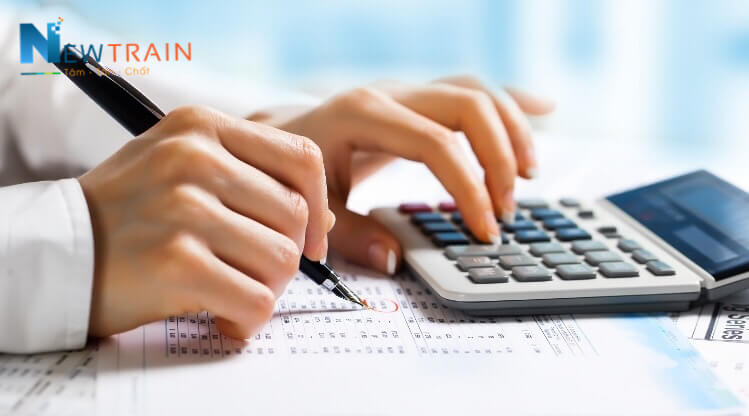 Mức lương của kế toán tổng hợp