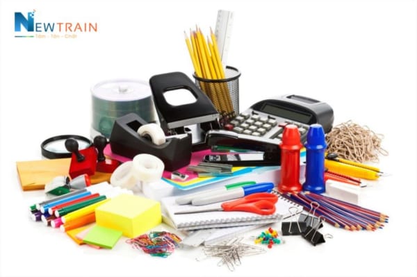 Công cụ dụng cụ là tư liệu lao động cần thiết trong doanh nghiệp